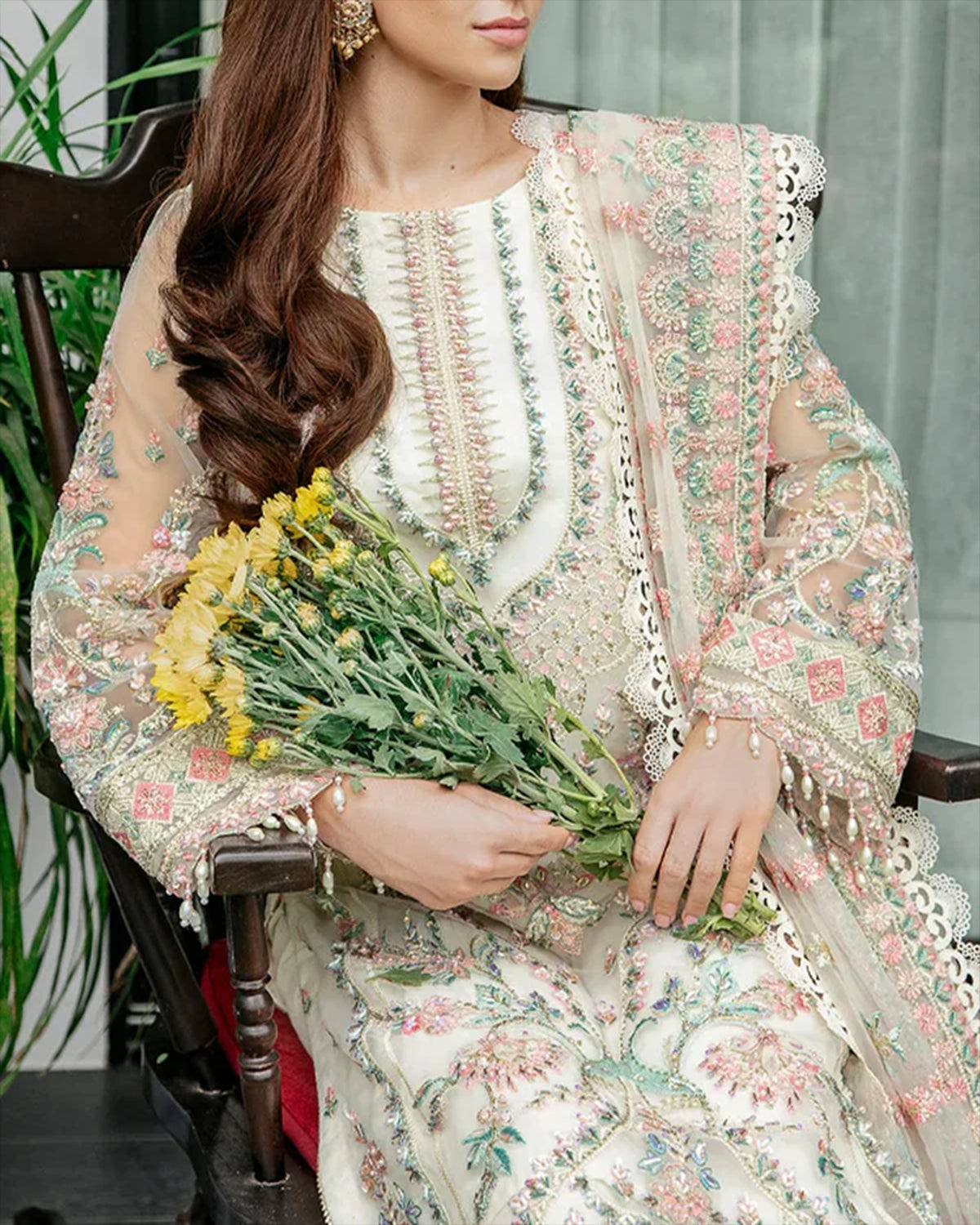 Round Neck Printed Lace Top And Pants Suit