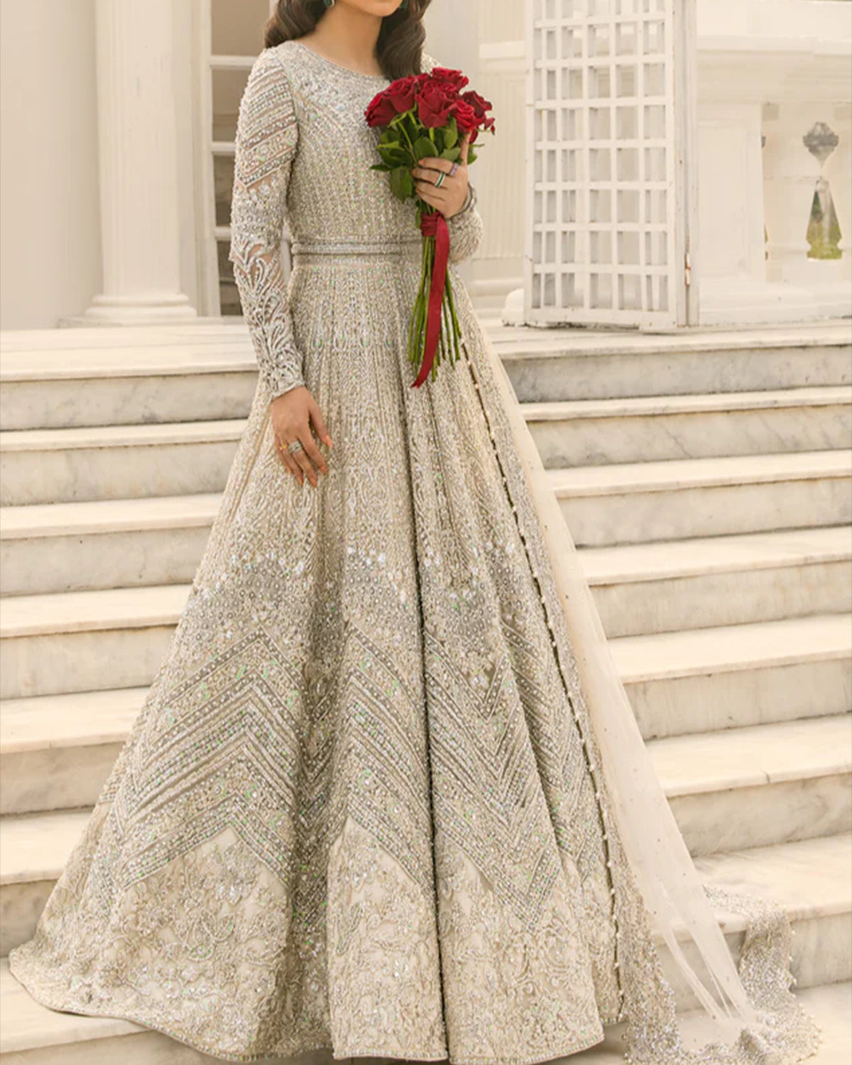 Women's Round Neck Long Sleeve Mesh Embroidery Dress