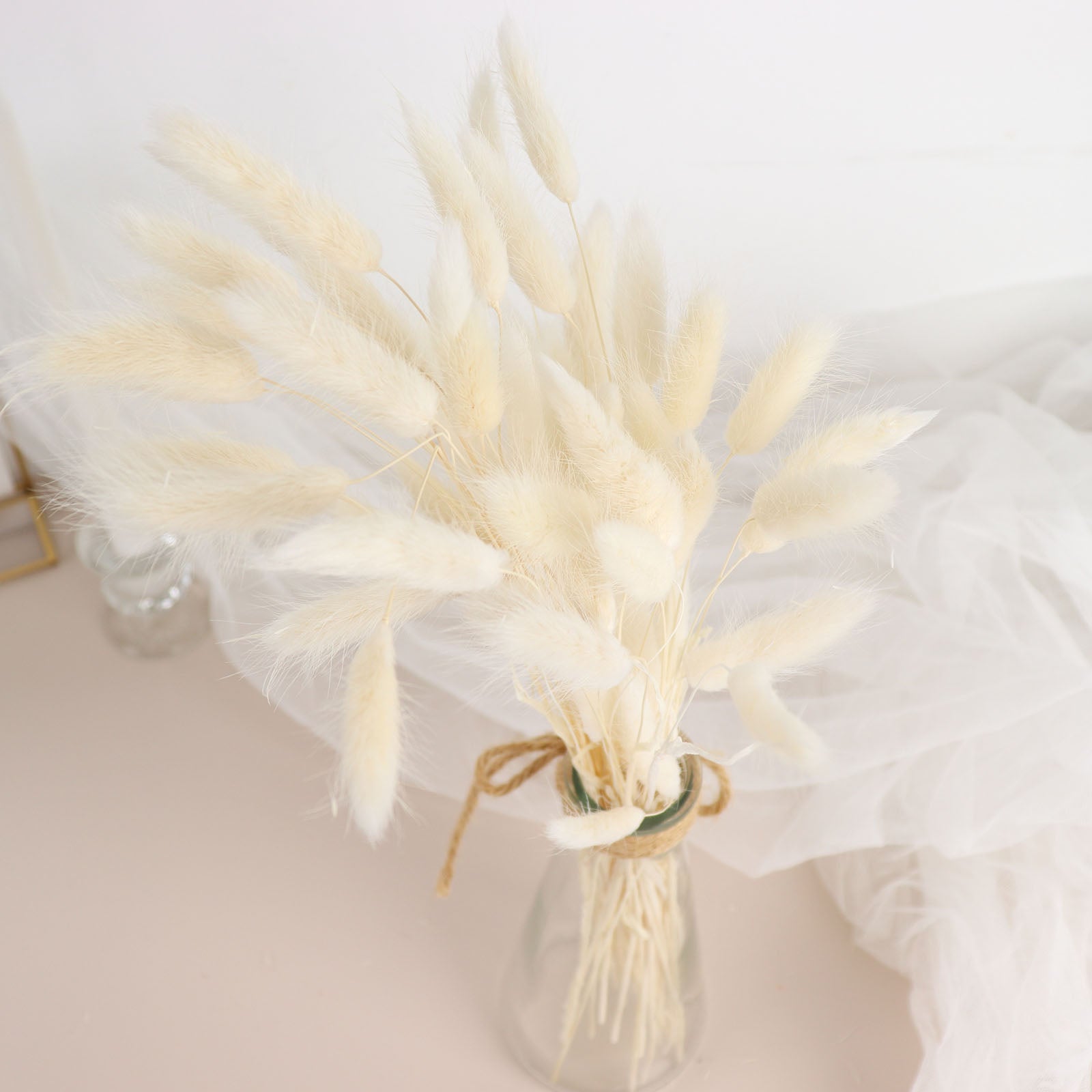 50 Pack Natural White Rabbit Tail Dried Pampas Grass Flower Bouquets, Boho Stem Arrangements 15"