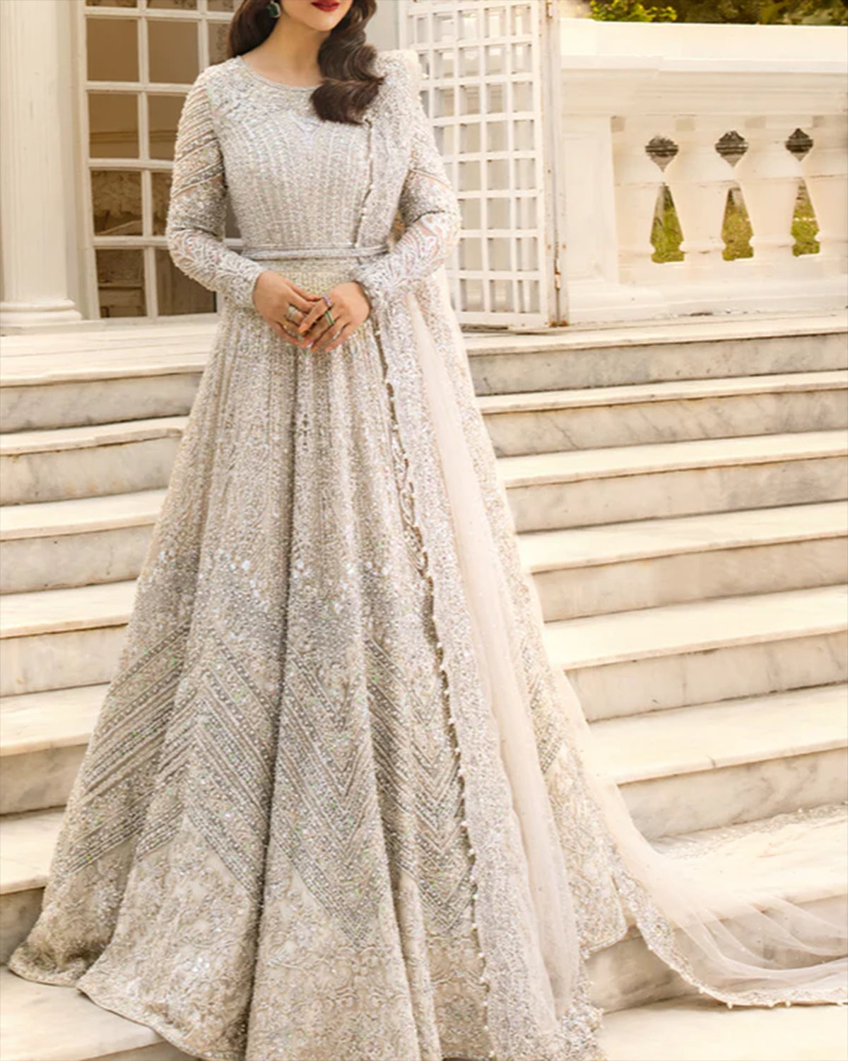 Women's Round Neck Long Sleeve Mesh Embroidery Dress