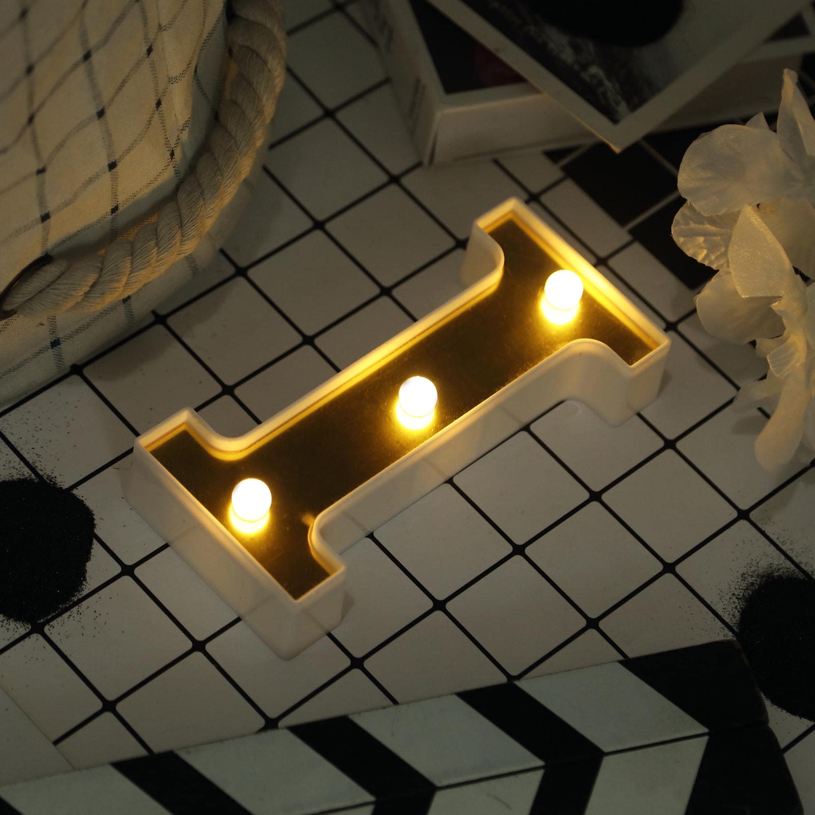 Gold 3D Marquee "I" Letters - Warm White 3 LED Light Up Letters 6"